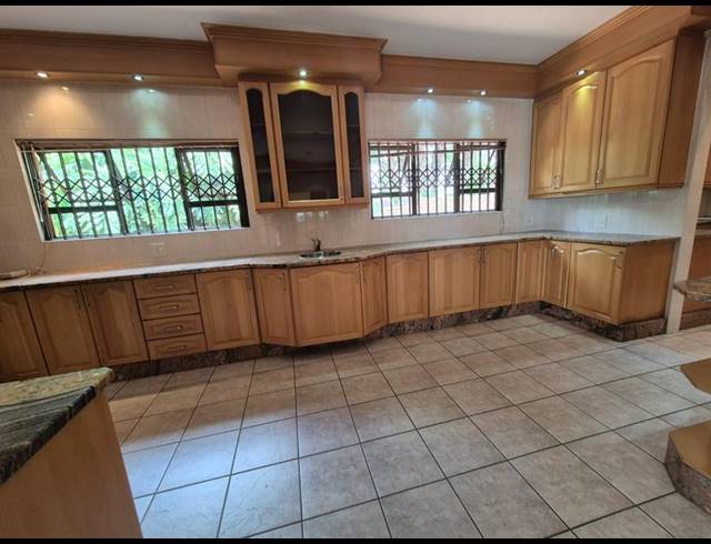 4 BEDROOM HOUSE FOR SALE IN MEYERSDAL